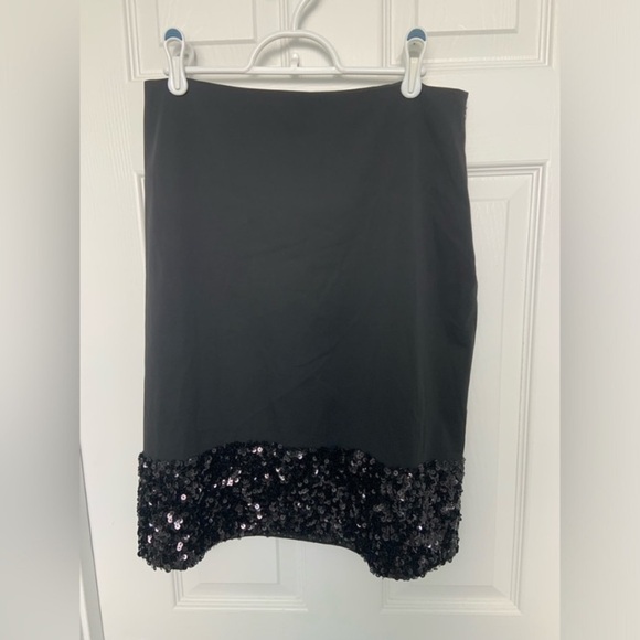 Talbots Black Sequin Hem Mid Length Skirt - Picture 4 of 9